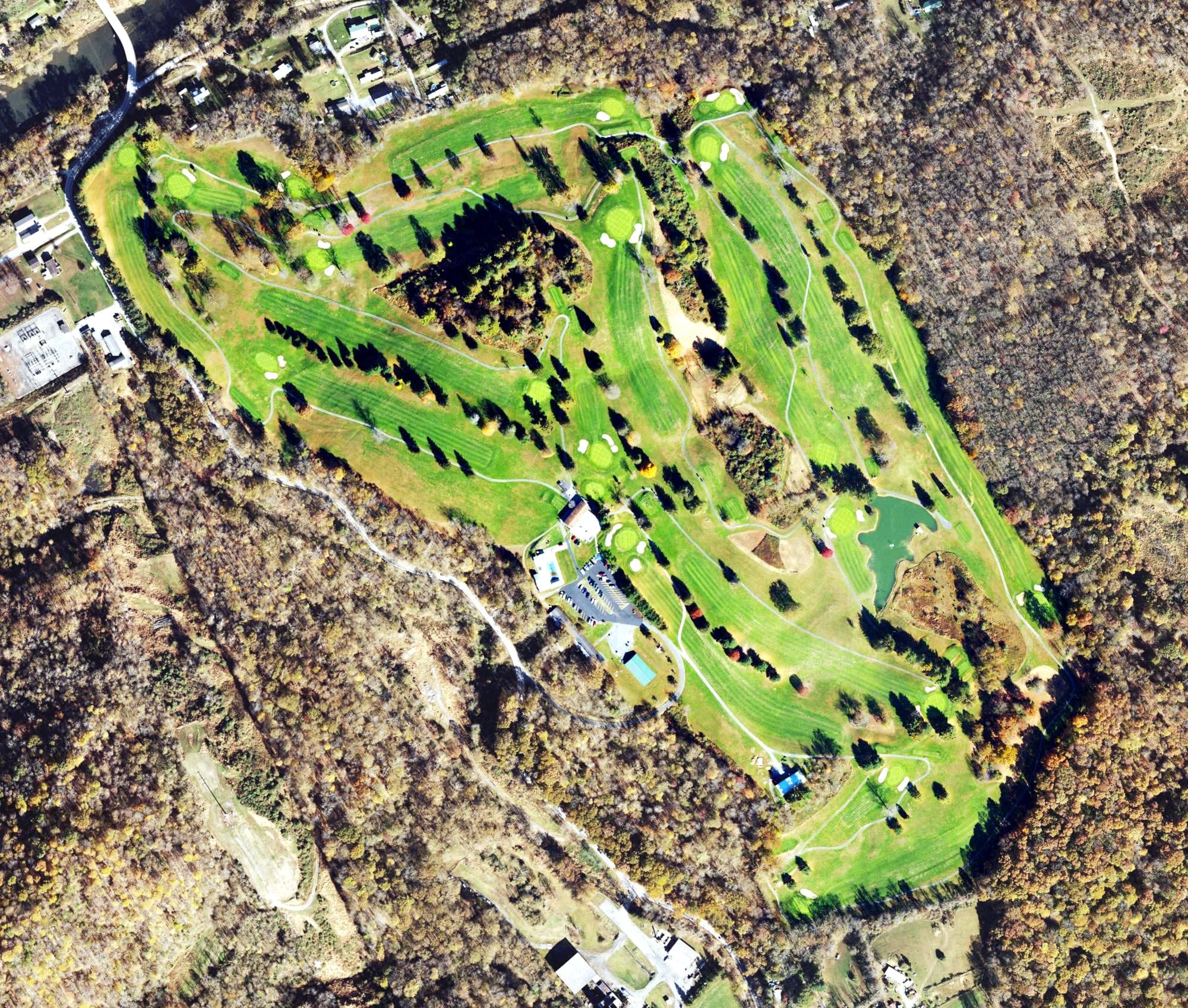 Aerial view of Green Hills Country Club, WV, with its hole routing marked